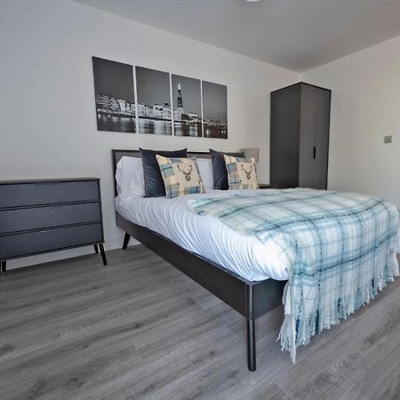 Seven Living Ashford - Modern And Spacious Apartments 외부 사진