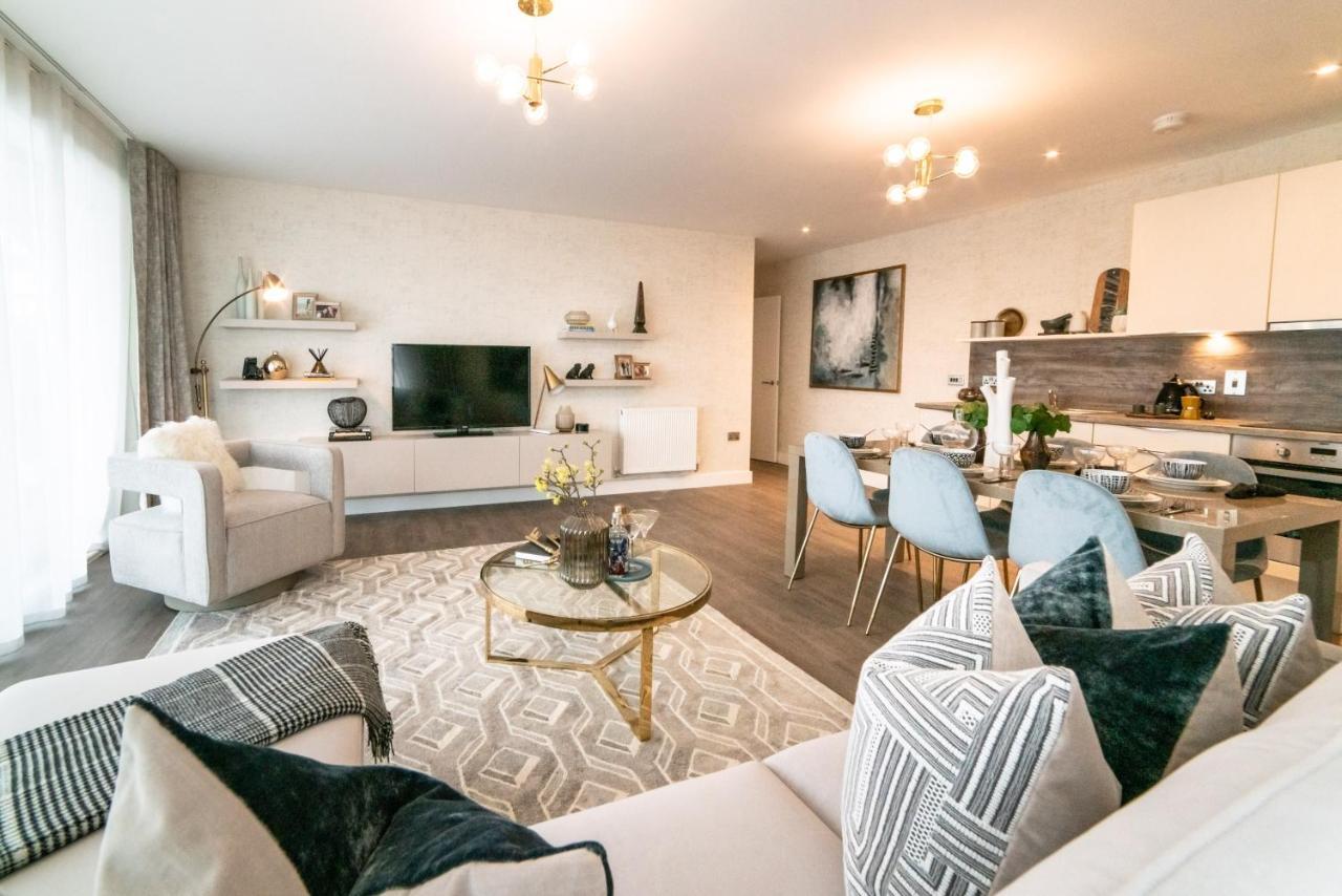 Seven Living Ashford - Modern And Spacious Apartments 외부 사진