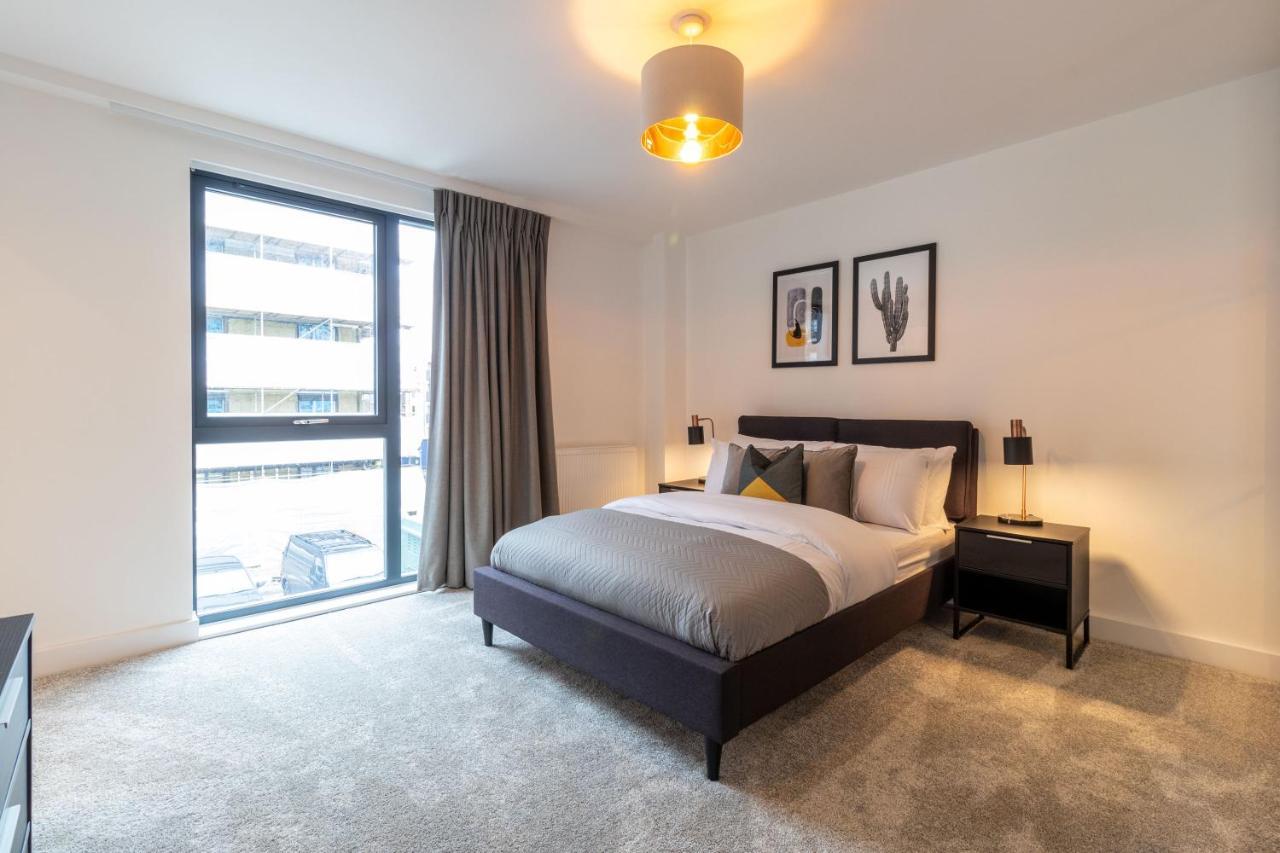 Seven Living Ashford - Modern And Spacious Apartments 외부 사진