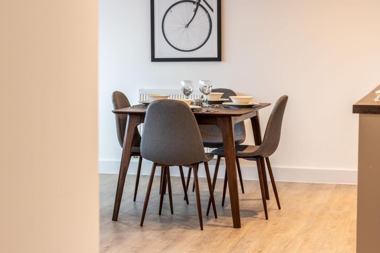 Seven Living Ashford - Modern And Spacious Apartments 외부 사진