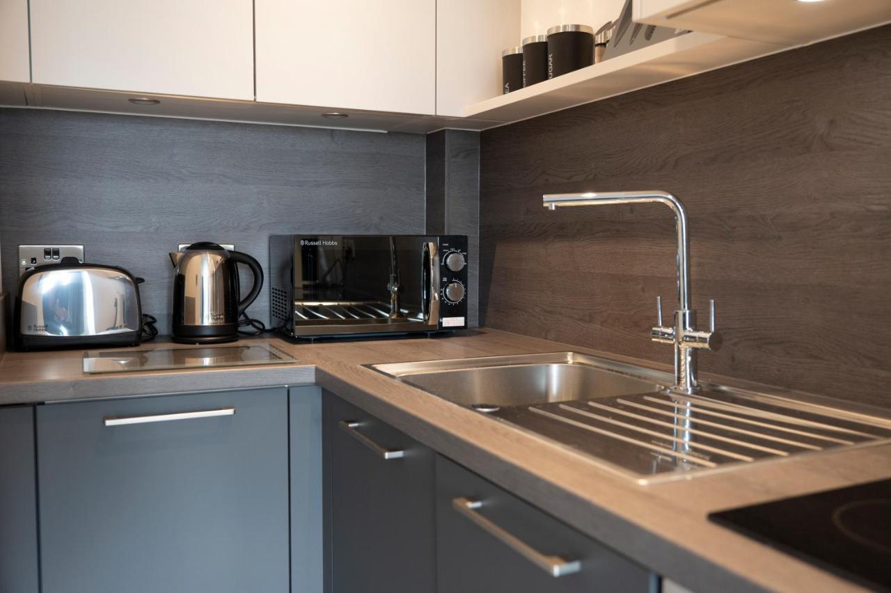Seven Living Ashford - Modern And Spacious Apartments 외부 사진