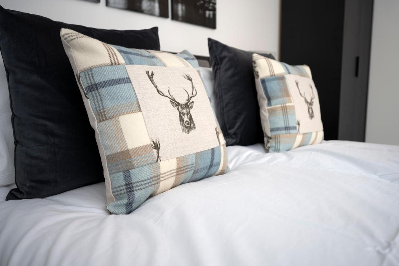 Seven Living Ashford - Modern And Spacious Apartments 외부 사진